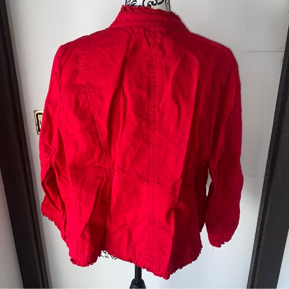Sandro Studio Size 2X Red Jacket with Ruffled Edges and Breast Pockets - Picture 3 of 13